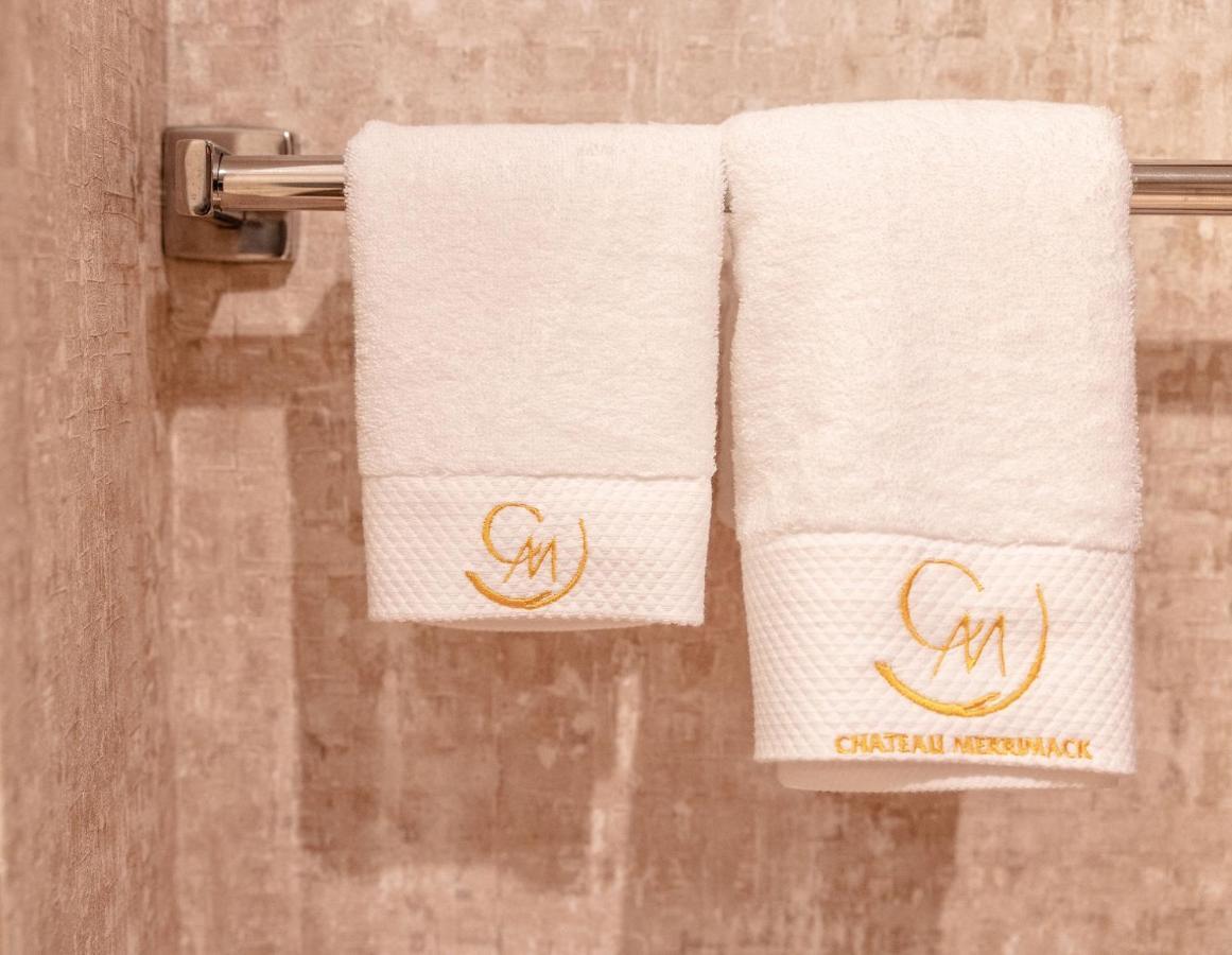 Chateau Merrimack Hotel & Spa Tyngsboro Exterior foto